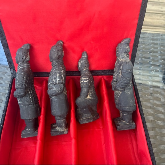 National Geographic Terra Cotta Warriors Set Of 4 Original Box Chinese Warriors - Picture 4 of 15